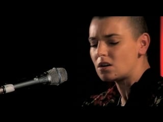 Sinead oconnor theology (live at the sugar club 06) 2008