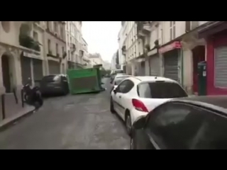 Migranten terrorisieren paris