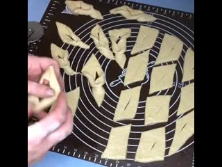 Сладкие пышки на кефире🌼