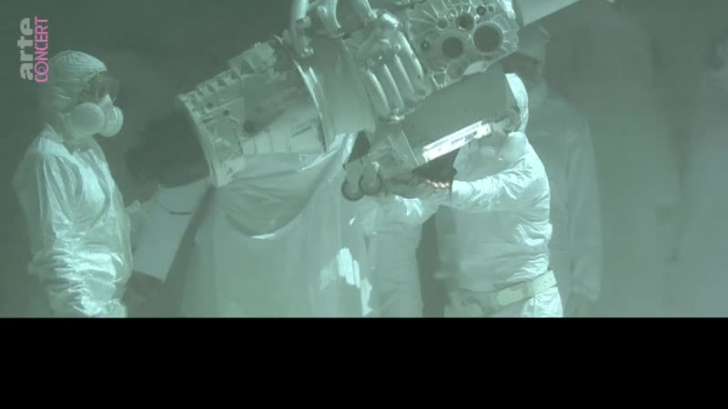 Schönberg moses und aron romeo castellucci, philippe jordan, paris opera, 2016 [deu ]