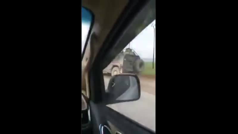В сети появилось видео инцидента с бронемашинами вс россии и сша в сирии
