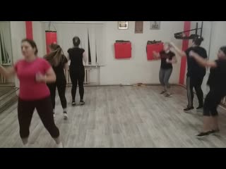 Клуб фитбокса "манго" понедельник день тяжёлый