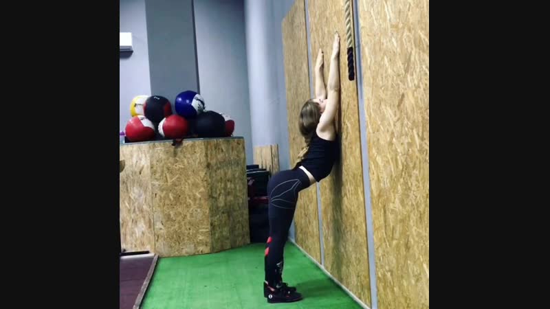 Растяжка плечевого пояса