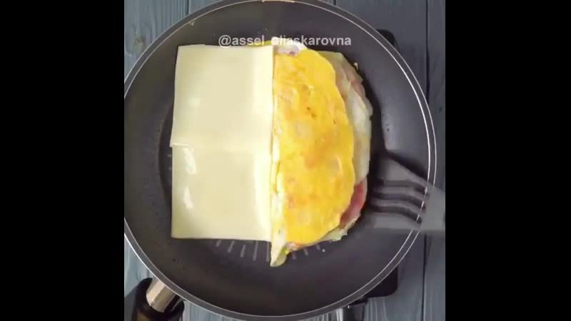 Housewife hack слоеная яичница