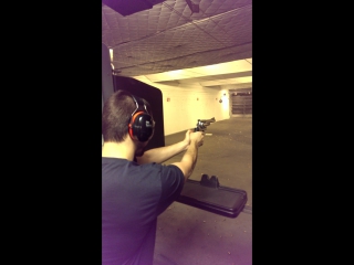 Shooting the model 500 second biggest handgun in the world and one of my favorites! d