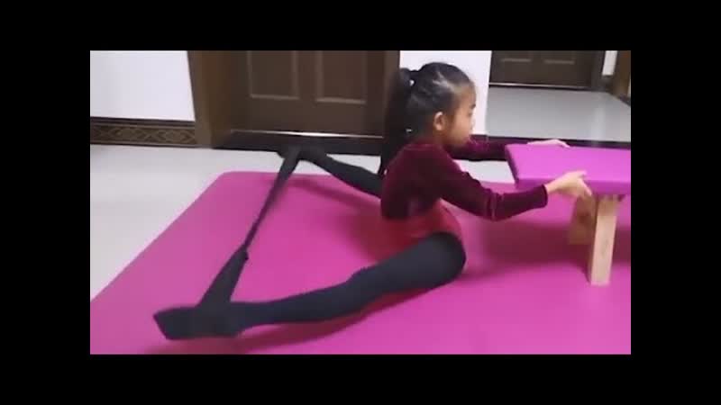 Sls legged forward bend porn frontbend frontbend training contortion yoga