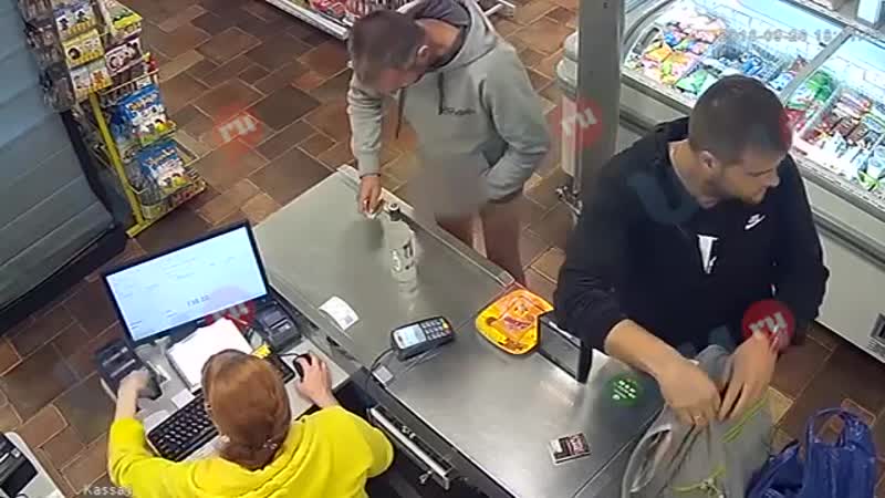 Миасский эксгибиционист уже не в первый раз посещает магазин без штанов информация с сайта