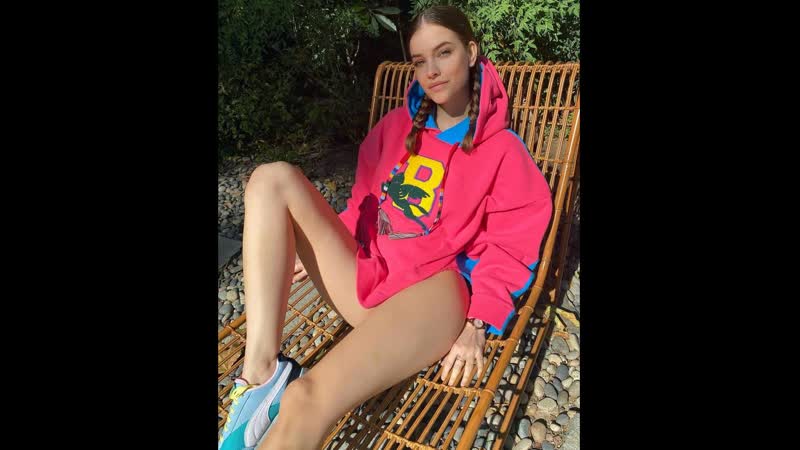 Забыла надеть юбку полуобнаженная барбара палвин в ярком худи блеснула роскошной фигурой