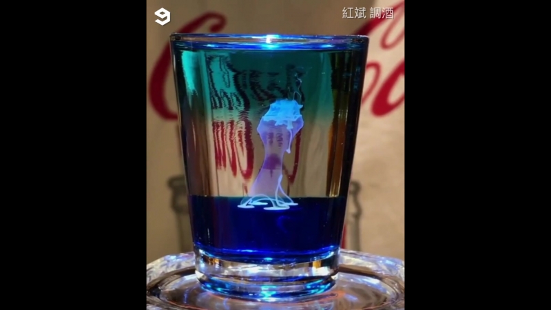 Завораживающие шоты необычный коктель ☺️ годный видос