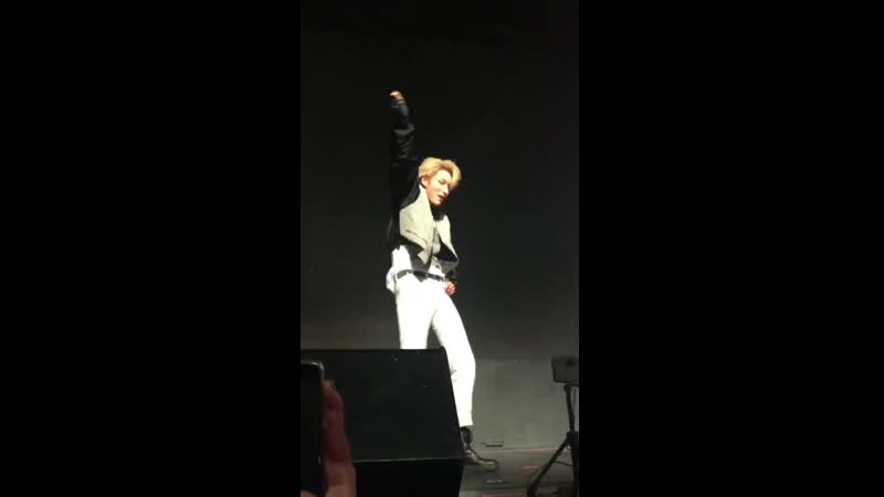 Seonghwa baby shark sexy dance | loveateez