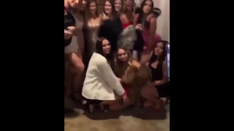 Толпа женщин жестоко избила мужчину до смерти подробности трагедии уточняются