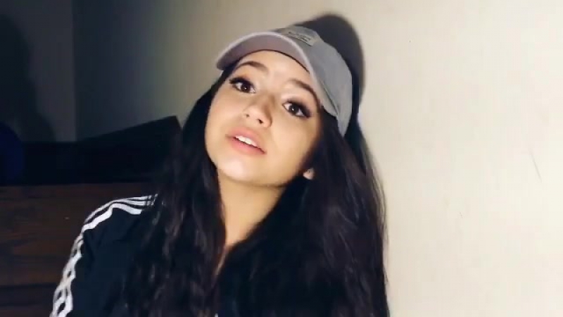 Instagram isabela moner