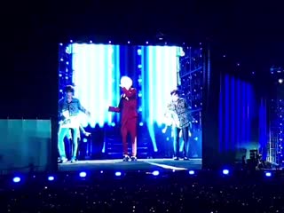 (fancam) 190406 seesaw bts world tour “love yourself” in bangkok day 1