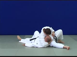 Удержание сбоку (hon kesa gatame)