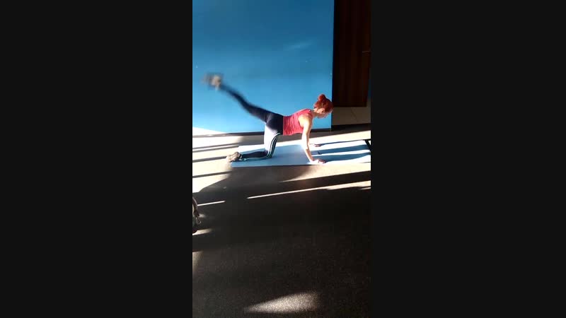 Махи ногами