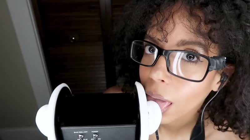 Fluttering porn video – Asmr ear eating, licking, and fluttering (up close)