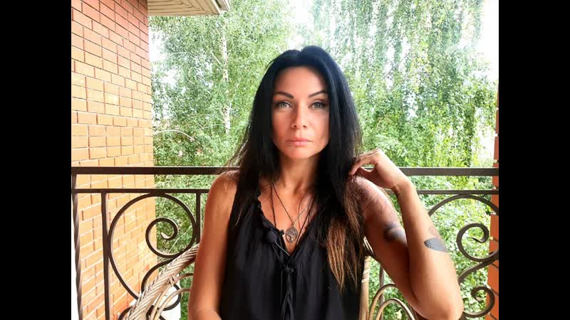 Верит в счастливые отношения и мечтает о свадебном платье участница «миссис блокнот» лариса быкова