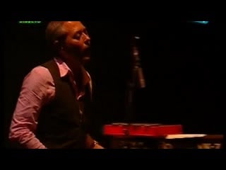 Tindersticks travelling light