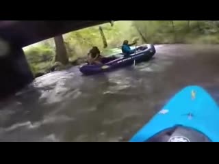 Two women fighting while river rafting mp4