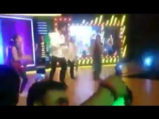 Ranbir dances to balam pichkari and cutie pie