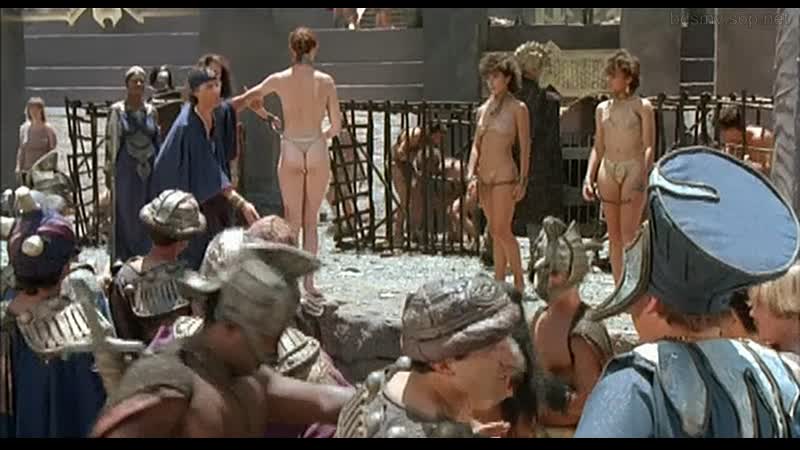 Фрагмент с рынком рабынь из фильма gor(гор) 1987 год