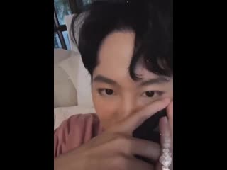 Вар, покажи ямочки 3