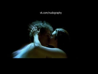 Дженнифер коннелли (jennifer connelly) в фильме "темный город" (dark city, 1998, алекс пройас)