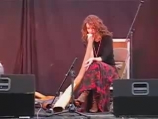 Rachel tighe solo didge