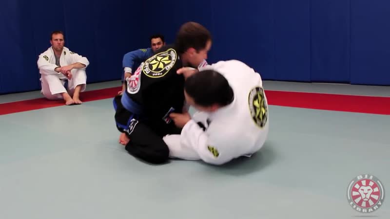 Setting up butterfly guard by saulo ribeiro setting up butterfly guard by saulo ribeiro
