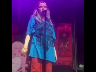 Billie eilish bitches broken hearts (live in the governors ball)