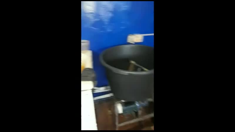 Бойцы росгвардии накрыли подпольное производство салата в нижнем тагиле