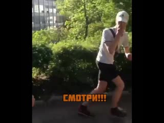 Брат вписался за сестру и побил обидчика