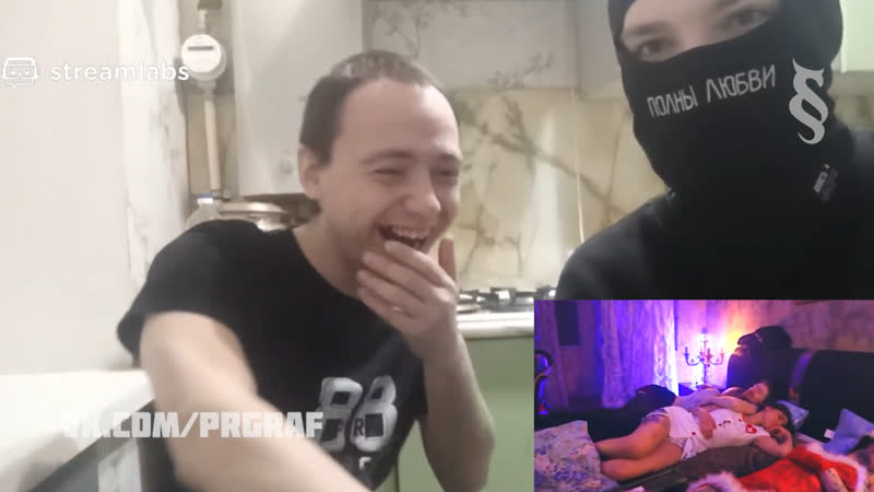 Валентин смотрит клип "vjlink tupa splash базука"