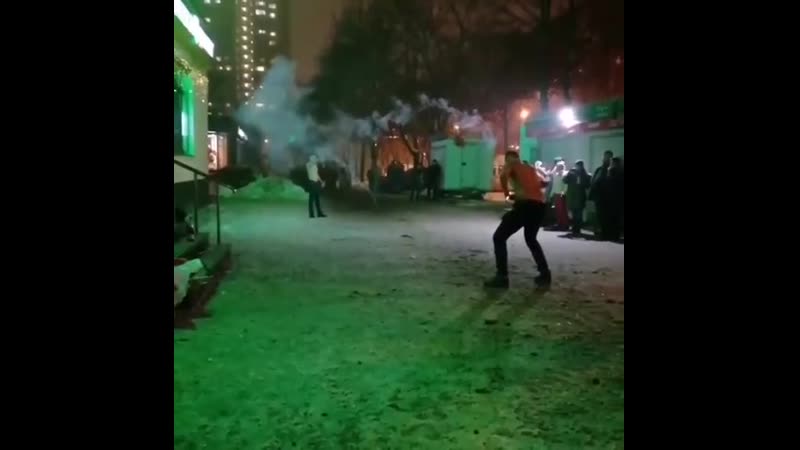 Похоже эти парни из балашихи пересмотрели гарри поттера