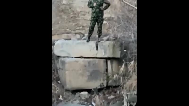 Где пашинян?! диалог азербайджанского солдата с армянским