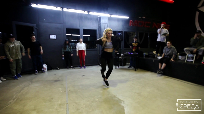 Juli porn video – Banana moon juli prima dasha ebzeeva // dancehall battle