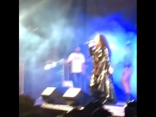 Gloria groove problema (live @ o proceder tour)