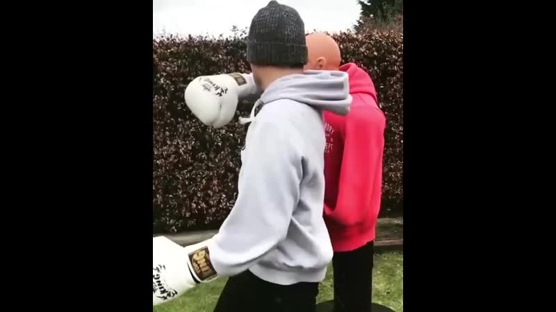 Джеб, апперкот, локоть с разворота l;t, fggthrjn, kjrjnm c hfpdjhjnf l;t, fggthrjn, kjrjnm c hfpdjhjnf l;t, fggthrjn, kjrjnm