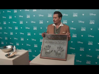 Johnny depp makes his disney legend plaque