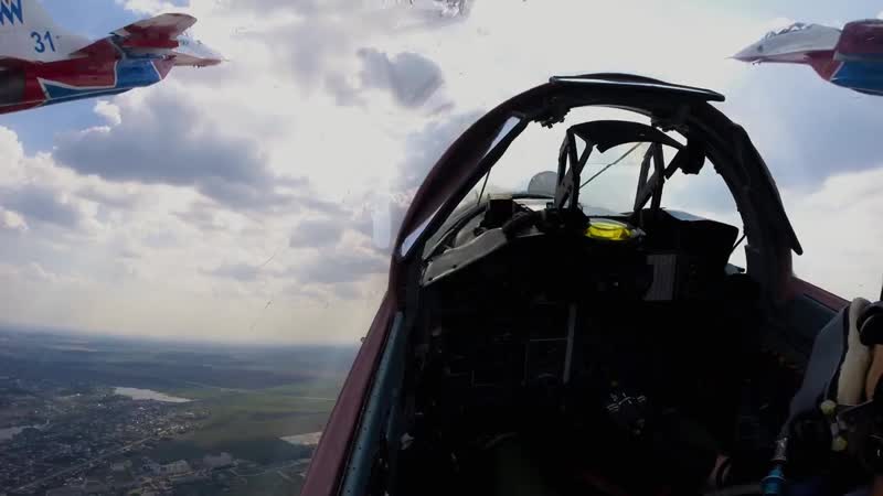 К 29 летию пилотажной авиагруппы «стрижи»