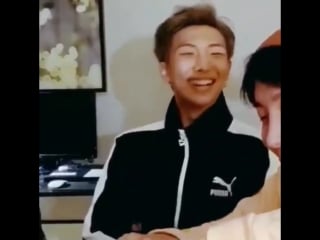 Joons lil’ giggle and his smile, i love him so much