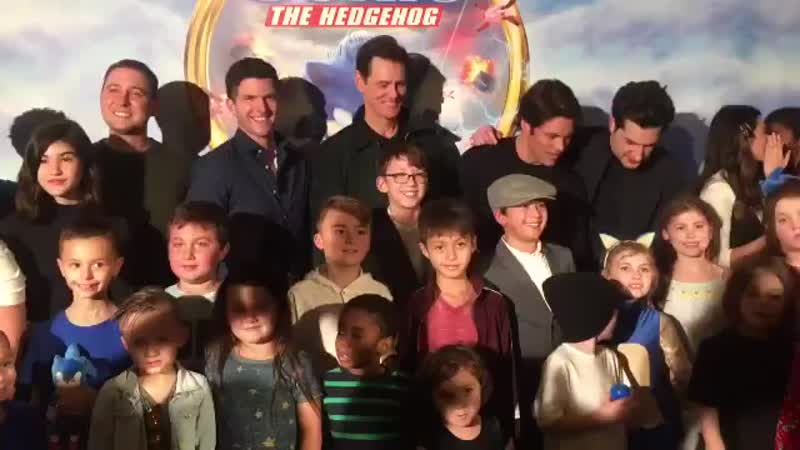 Watch big porn jim carrey goofing around with the mommy blogger sex hunky james marsden doesn’t age and sonic’s voice ben schwa