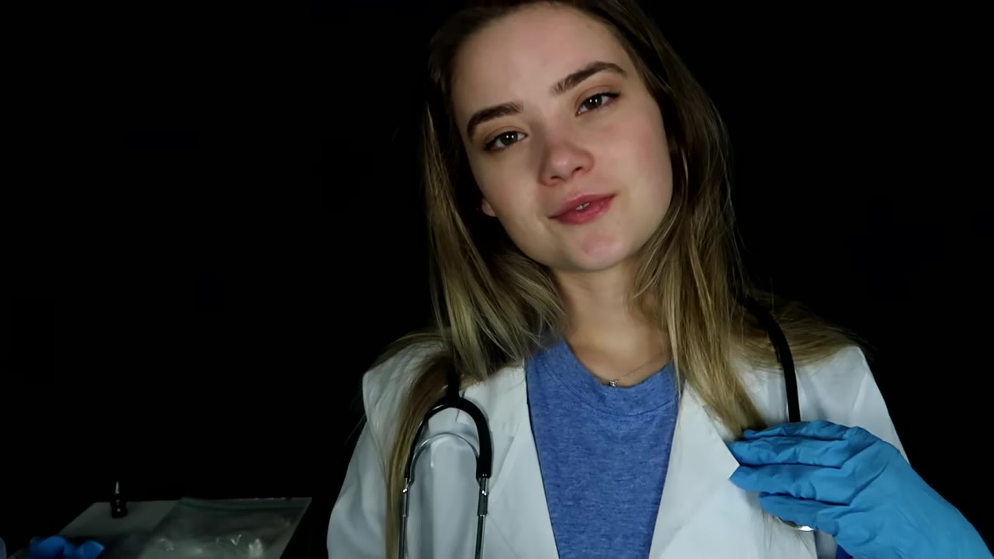 [madi asmr] asmr nurse and doctor exam roleplay! strep throat checkup,  lights, gloves, whispering