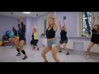 Twerk by alexandra mowgli