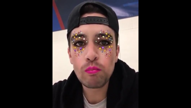 Urie porn video – Snapchat brendon urie