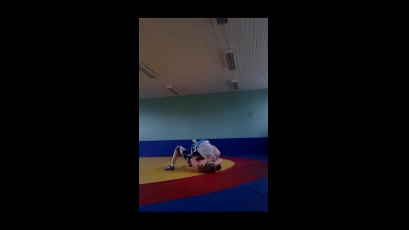 Mixed porn video – Strong woman mixed wrestling man борьба мужчины с женщиной