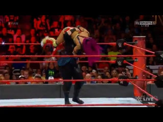 Raw sasha banks & bayley vs alexa bliss & nia jax
