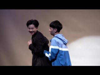 Offgun fm in korea | shower scene