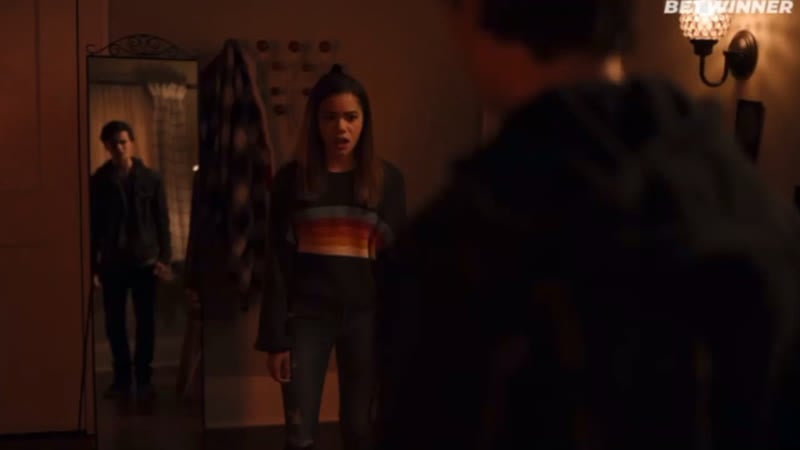 Фрагмент джинни и джорджия (1х08)