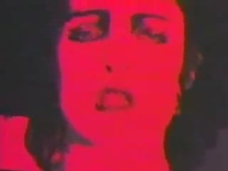 1980 siouxsie and the banshees red light